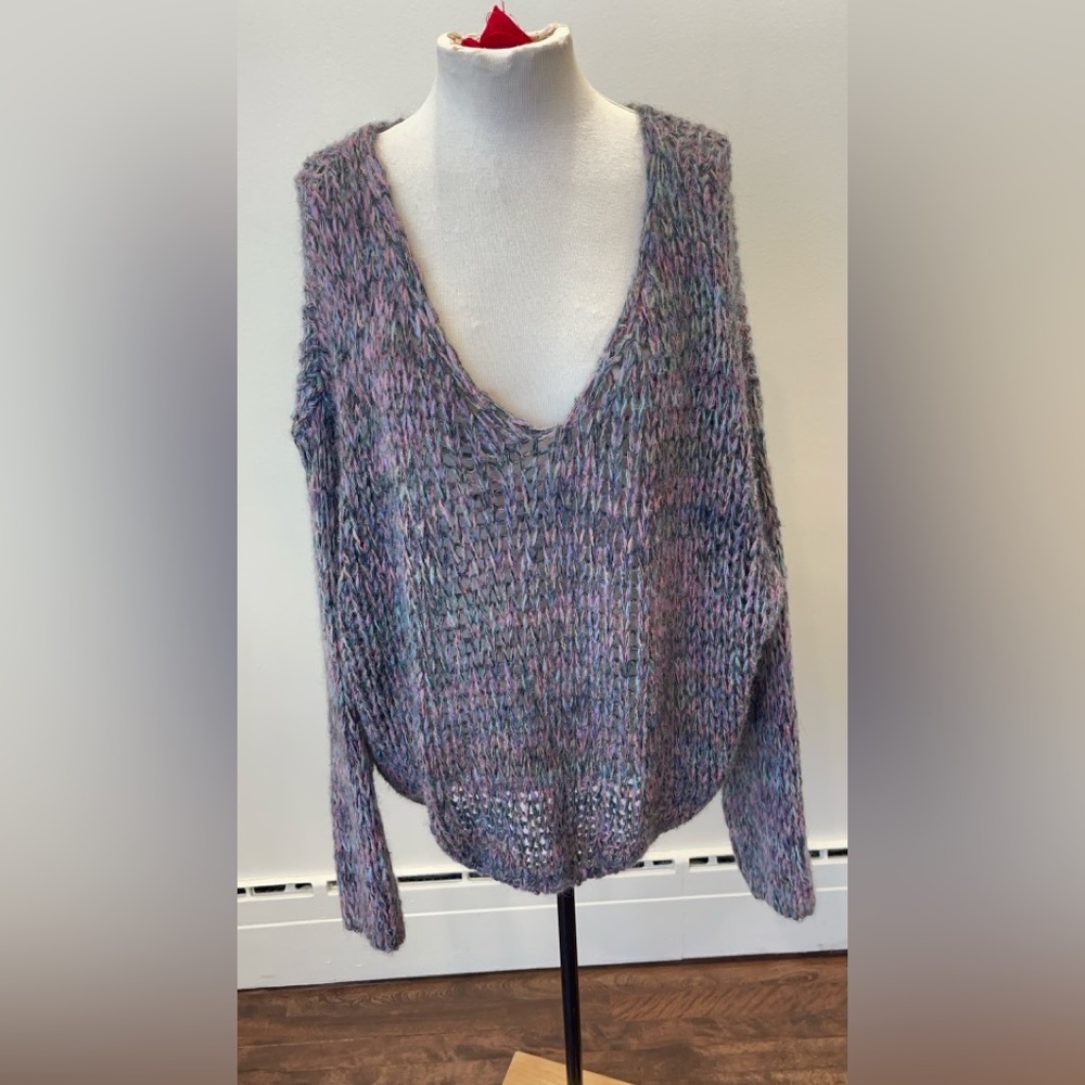Cozy Multicolor Knit Sweater | V-neck woman’s sweater
| sweater knit women